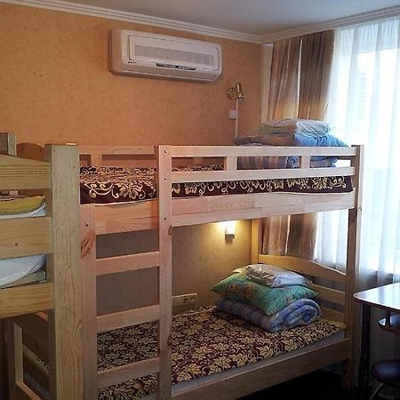 Paradise Hotel Гомел Екстериор снимка